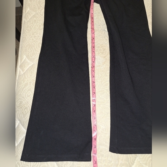 A Tapata XL ladies stretchy boot cut pants with NWT 16.5" waist and 31" inseam. - Picture 2 of 8